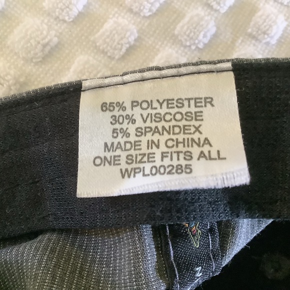 2/$30. Greg Norman Cap Grey - Picture 4 of 5